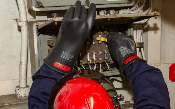 USS Essex (LDH-2) Interior Communications Electrician's Manpower Monday