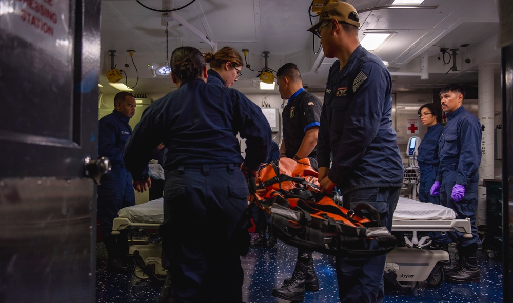 USS Essex (LHD-2) Hospital Corpsman Manpower Monday