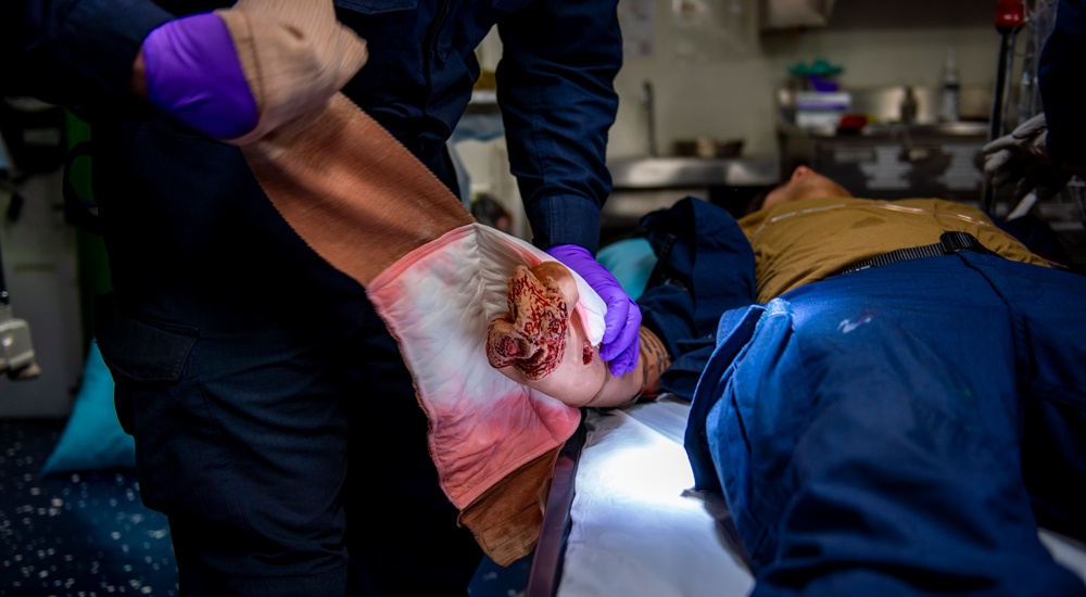 USS Essex (LHD-2) Hospital Corpsman Manpower Monday