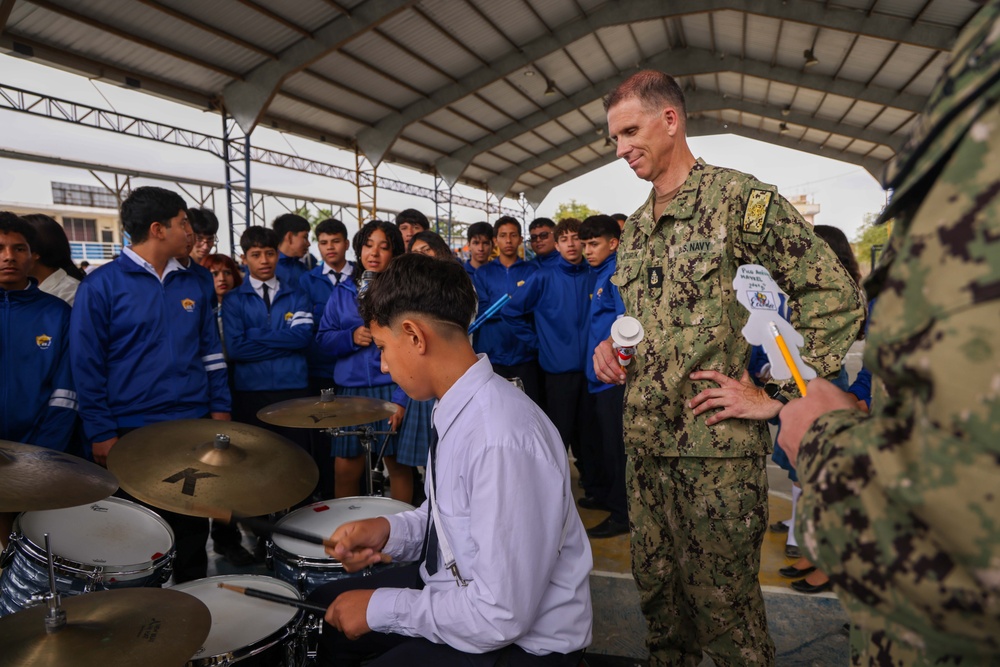 US Fleet Forces Band Performs at Local High School