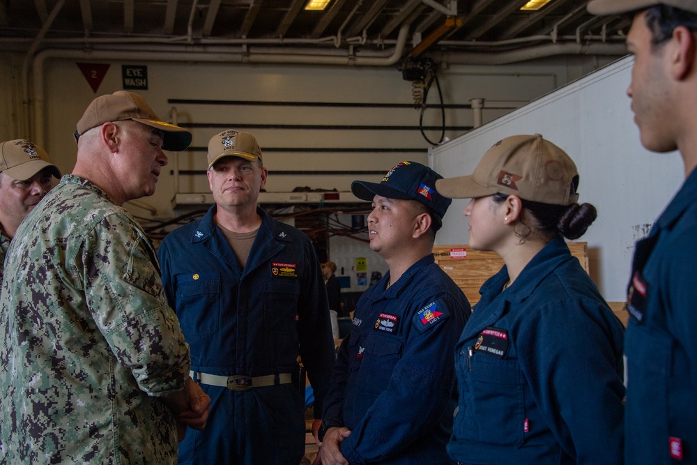 Vice Adm. Brendan McLane Visits Essex (LHD 2)