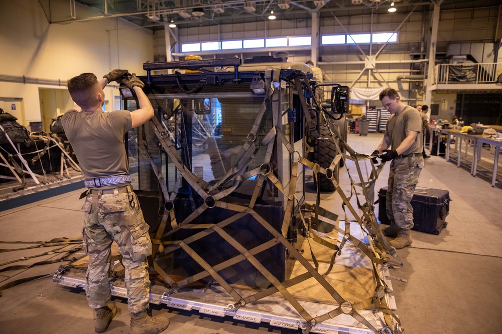 374 AW, 36 CRG collaborate to advance Log QRF