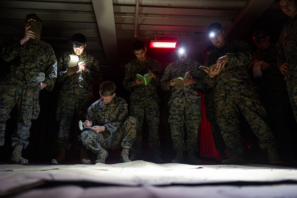31st MEU | LAR conducts a force on force