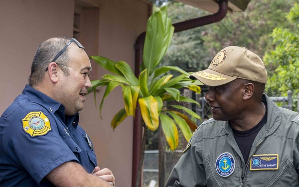 Rear Adm. Stephen Barnett visits Navy Region Federal Fire Department