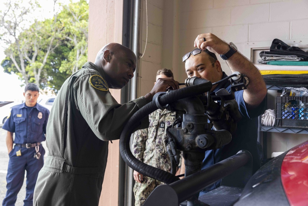 Rear Adm. Stephen Barnett visits Navy Region Federal Fire Department