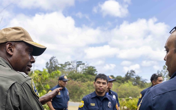 Rear Adm. Stephen Barnett visits Navy Region Federal Fire Department