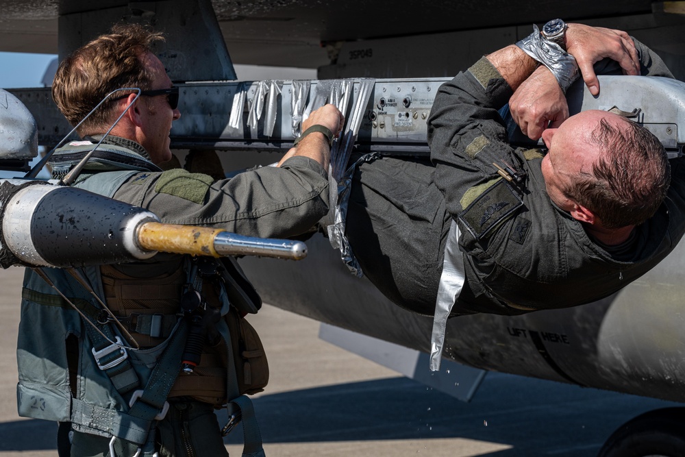 Fini Flight: Col. Kenkel’s Final Flyover