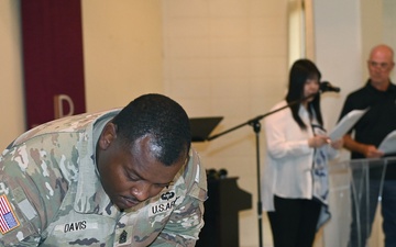 U.S. Army Garrison Okinawa Leaders Sign Pledges