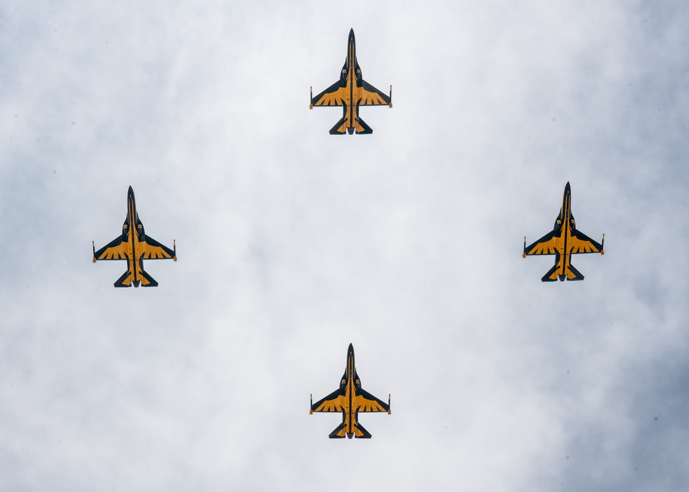 ROKAF Black Eagles soar over Camp Humphreys