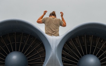 BTF25 - 23rd Expeditionary Bomb Squadron arrives at Andersen AFB
