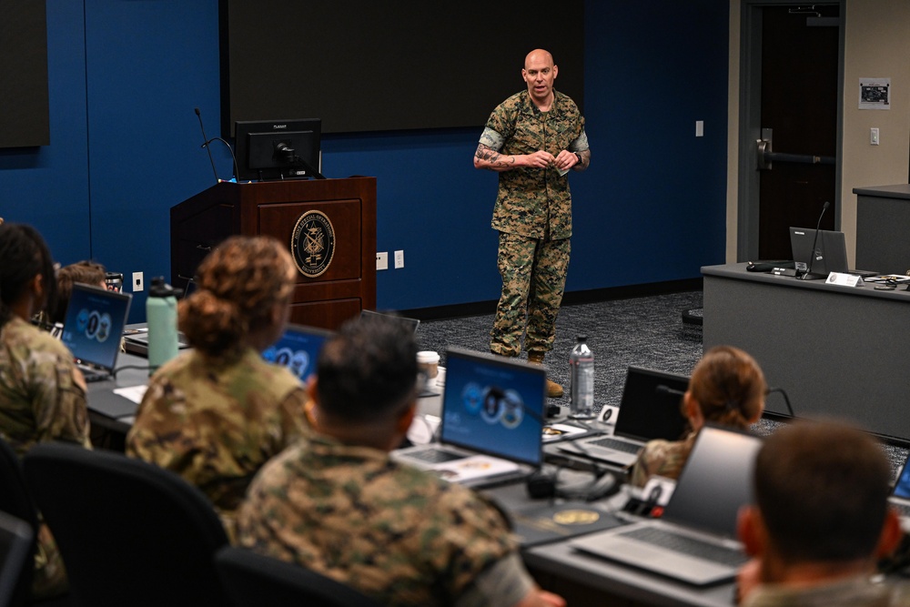 JSOU’s Enlisted Academy hosts GATEWAY course for USSOCOM, USCENTCOM