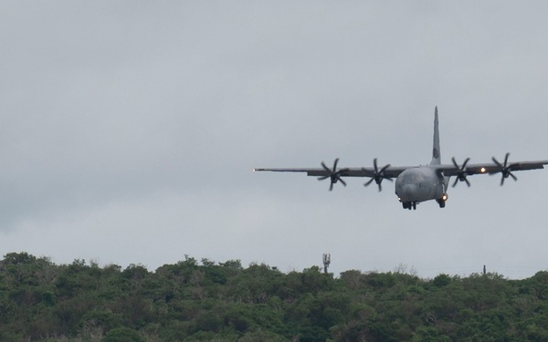 19th AW receives Air and Space Outstanding Unit Award