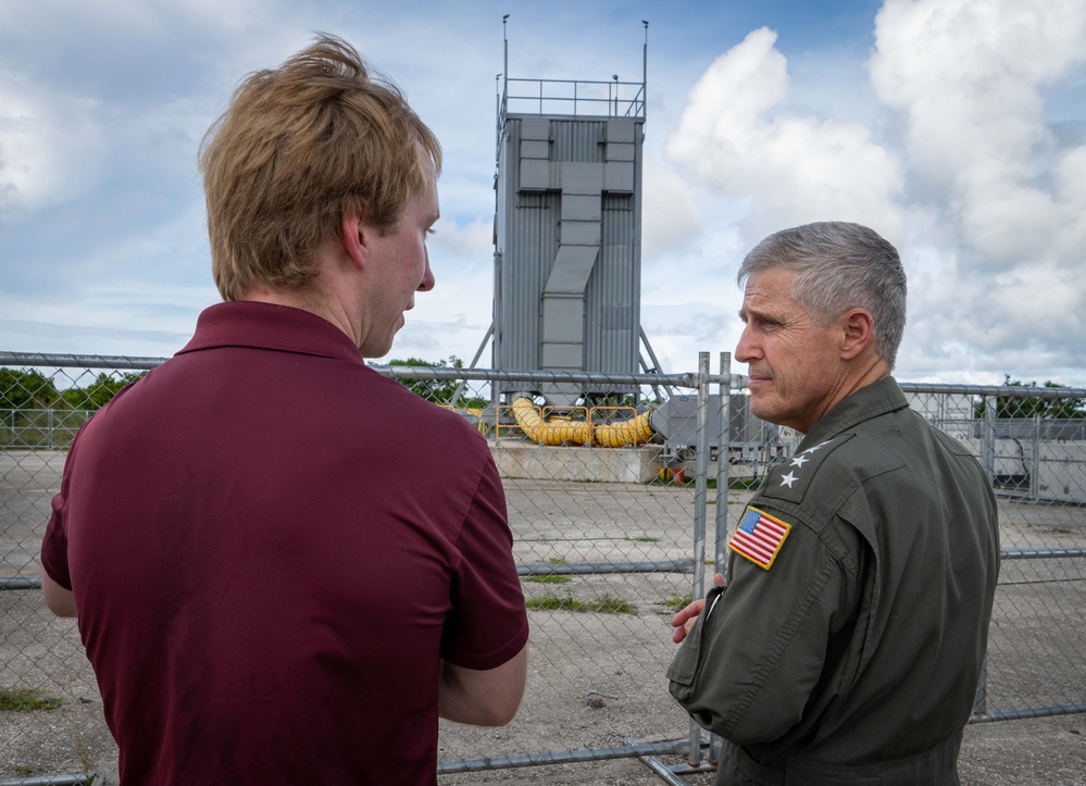 COMPACFLT Visits Guam