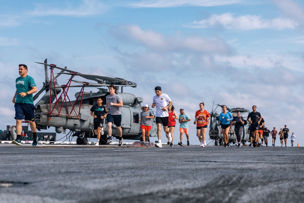 DVIDS - Images - USS Gerald R. Ford holds 4th of July Run [Image 3 of 4]