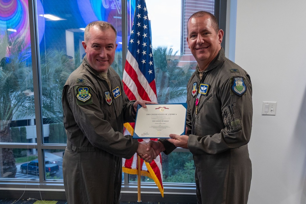 Col. Robert Smith receive Legion of Merit
