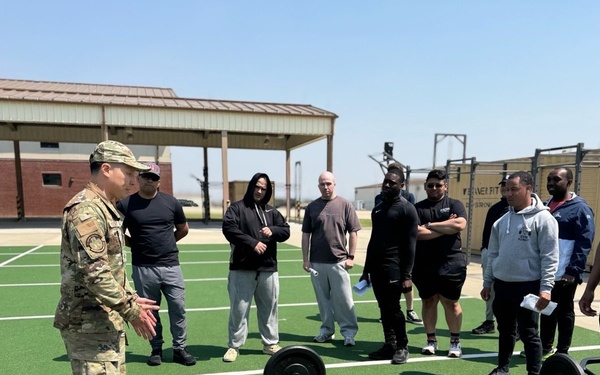 Air Force physical therapist strengthens readiness at Osan Air Base