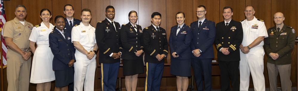Walter Reed recognizes research award winners