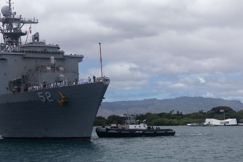 USS Pearl Harbor arrives in Hawaii to begin Pacific Partnership 2025