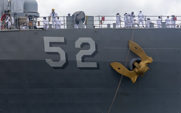 USS Pearl Harbor arrives in Hawaii to begin Pacific Partnership 2025
