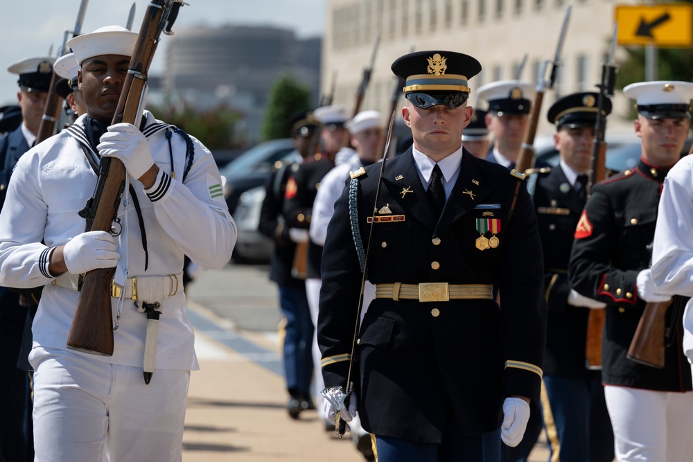 SD Hosts Israeli PM Netanyahu at the Pentagon