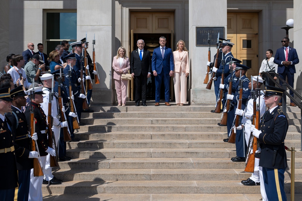 SD Hosts Israeli PM Netanyahu at the Pentagon