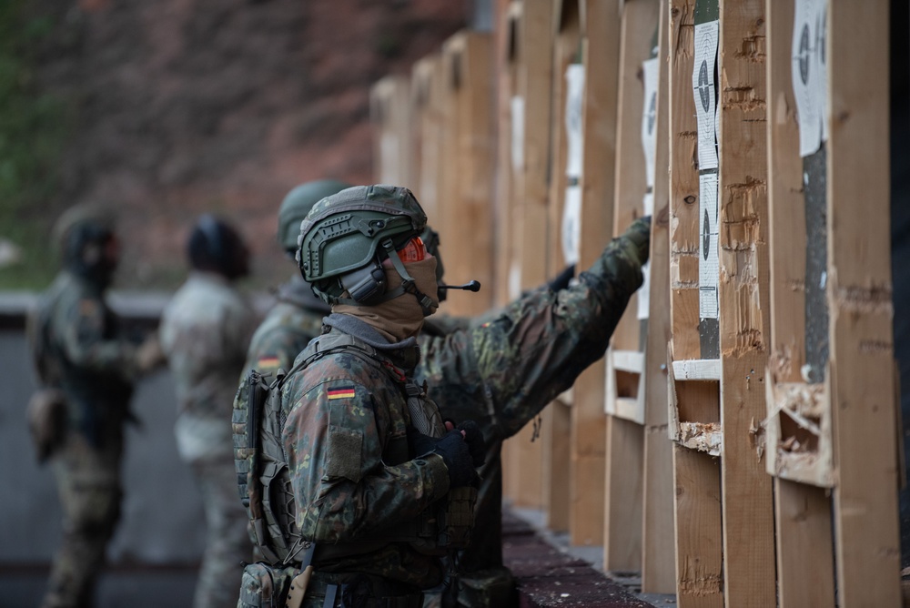 21st TSC &amp; BwLOGCOM Interoperability Training Event
