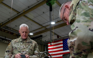 South Carolina Adjutant General Conducts Familiarization Flight, Engages with Airmen at McEntire