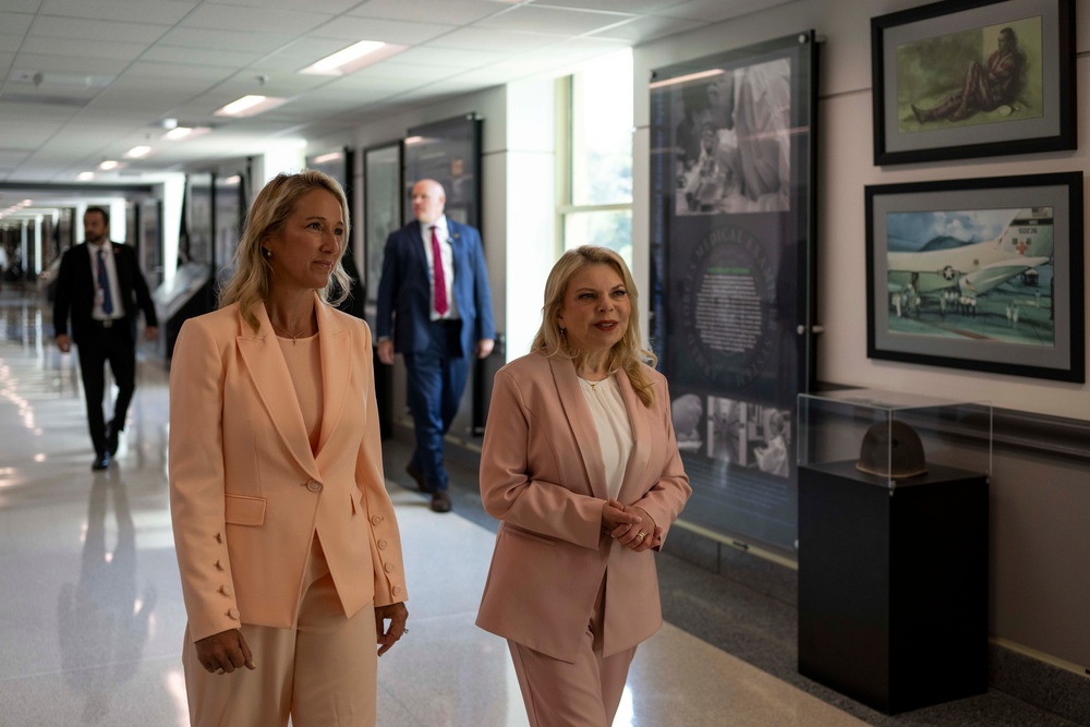 Mrs. Hegseth, Mrs. Netanyahu Tour Pentagon