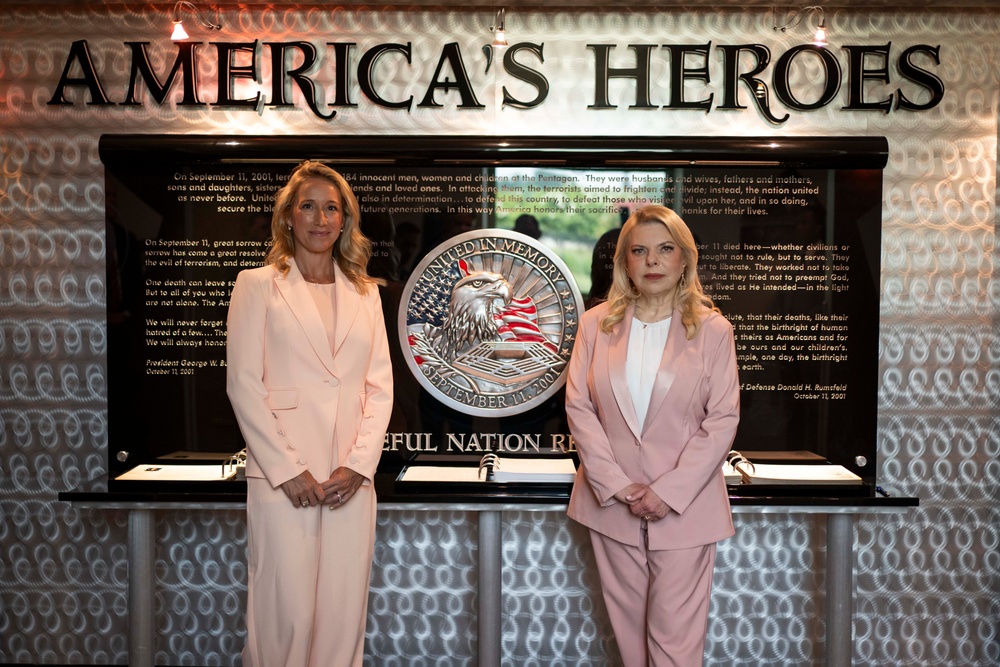 Mrs. Hegseth, Mrs. Netanyahu Tour Pentagon