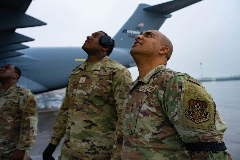 Guard, Reserves maintenance collaboration