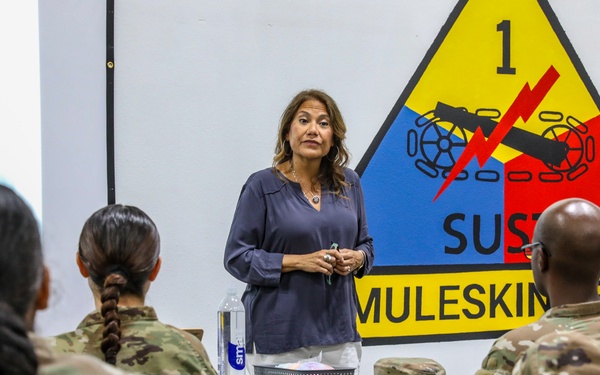 Congresswoman Escobar Observes H2F and Military Mile Training at Fort Bliss