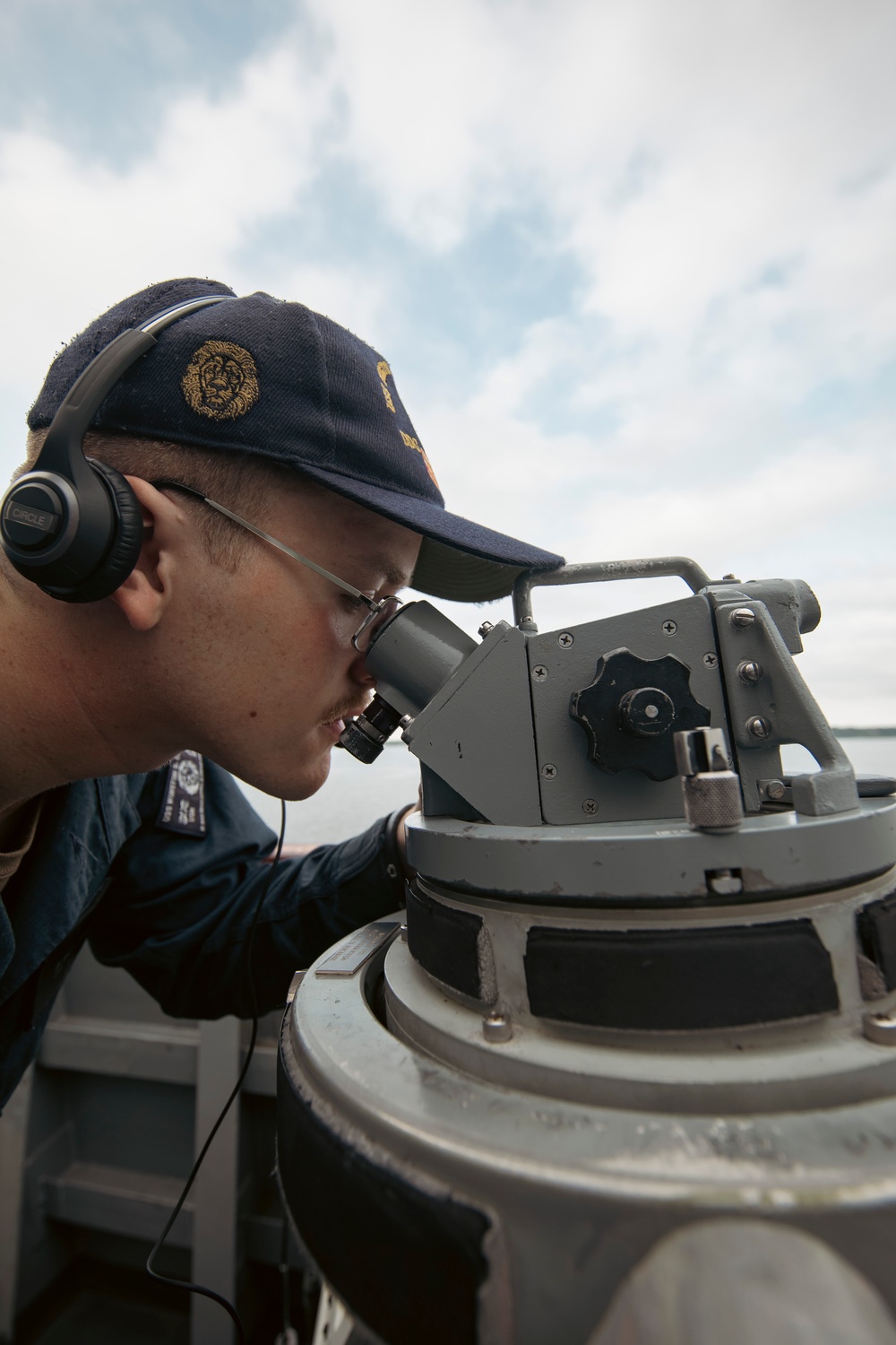USS Winston S. Churchill (DDG 81) Departs Naval Weapons Station Yorktown