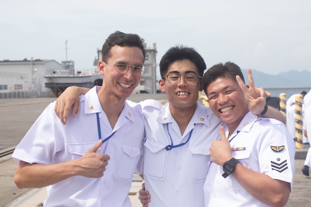 JMSDF Cadet Base Tour at MCAS Iwakuni