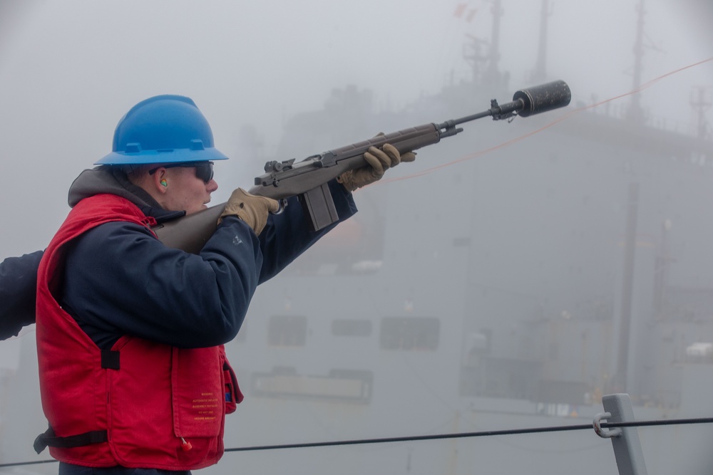 USS Benfold (DDG) 65 conducts RAS with USNS Washington Chambers (T-AKE 11)