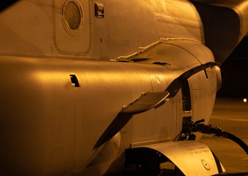 MRF-D 25.3: U.S. Marines use TAGRS to refuel Australian helicopter for the first time