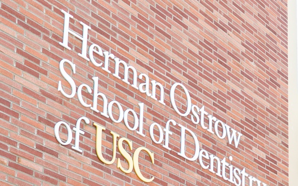 LAAFB dentists visit USC dental school