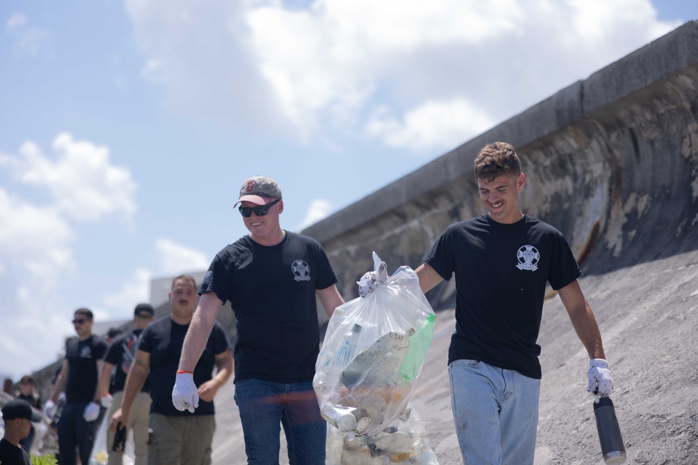 HMLA-169 conducts off base beautification