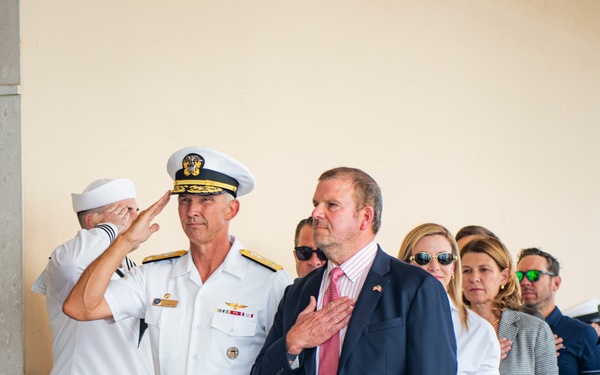 NAVEUR-NAVAF and C6F host U.S. Ambassador to Italy and San Marino