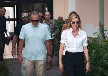U.S. Ambassador to Italy and San Marino Visits NSA Naples