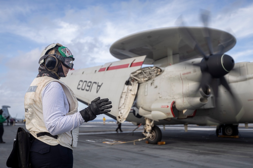 USS Gerald R. Ford (CVN 78) Conducts Routine Flight Operations