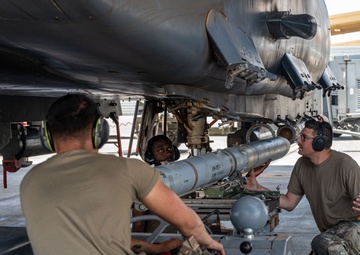 391st Expeditionary Fighter Generation Squadron conducts weapons load