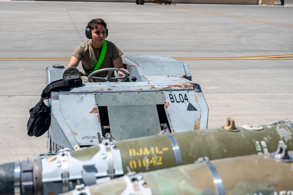 391st Expeditionary Fighter Generation Squadron conducts weapons load
