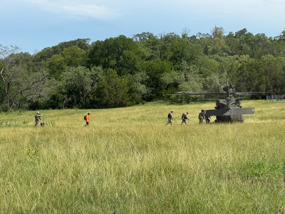 Ark. Guardsmen Transport People, Pets From Flooded Areas