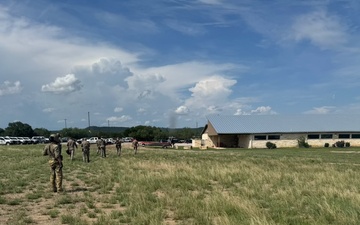 Ark. Guardsmen Transport People, Pets From Flooded Areas