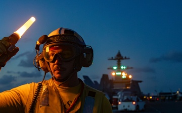 USS Gerald R. Ford (CVN 78) Conducts Night Flight Operations