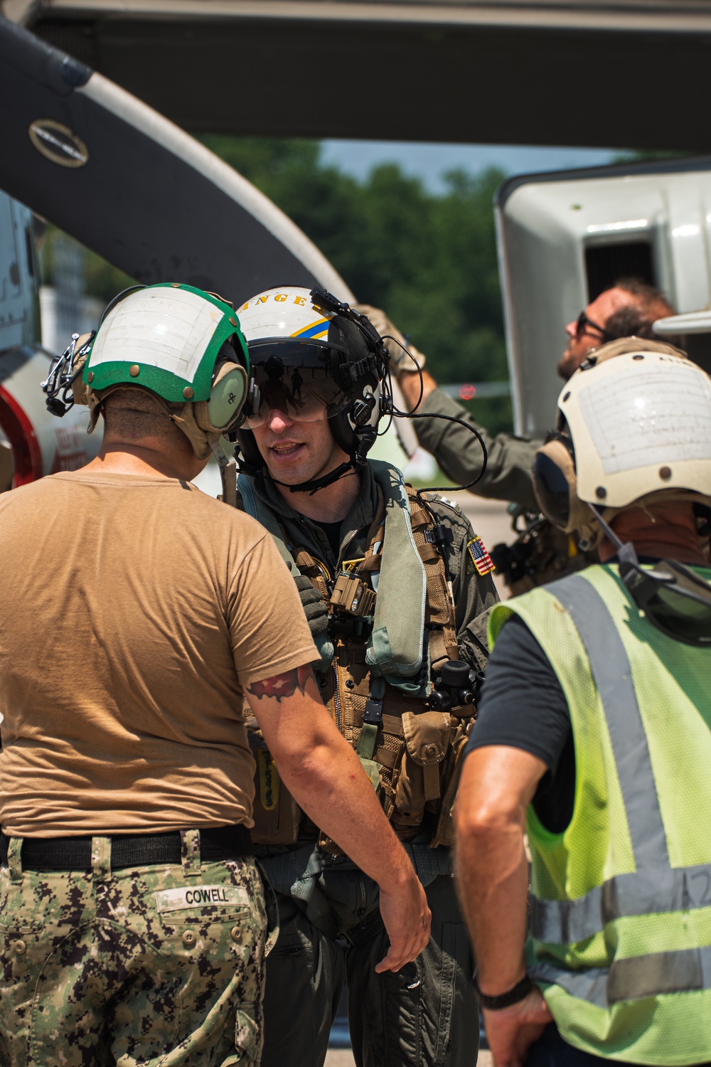 VX-1 Conducts Flight Operations