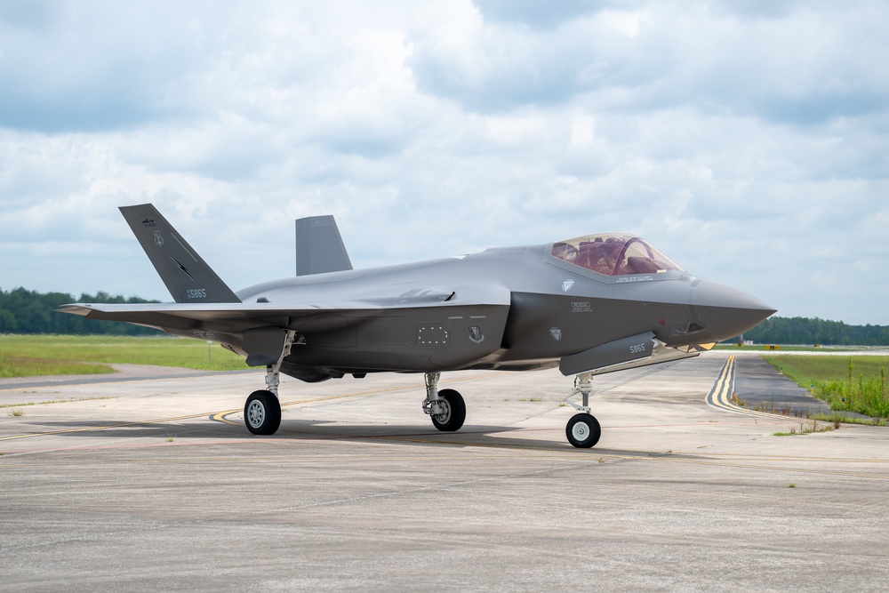 Lightning Strikes Home: 125th Fighter Wing Receives First Permanently Assigned F-35s