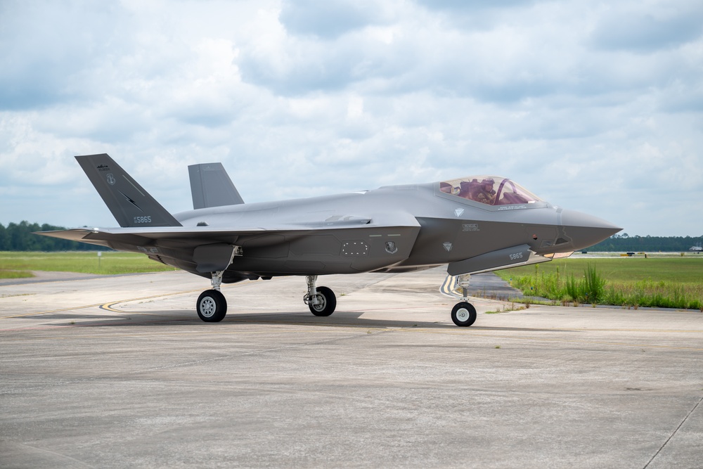 Lightning Strikes Home: 125th Fighter Wing Receives First Permanently Assigned F-35s