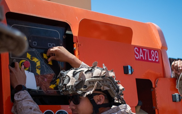 U.S. Marines conduct mobile elevated work platform familiarization