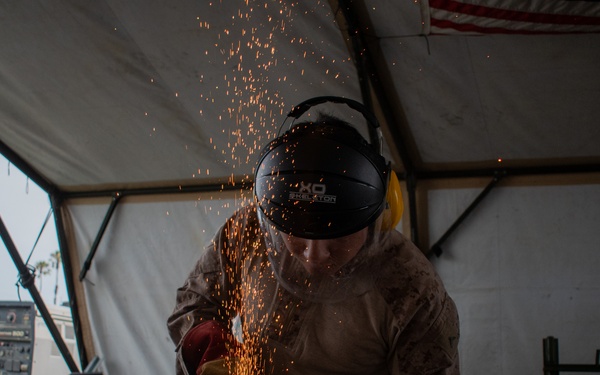 U.S. Marines begin power tool training to support southern border mission